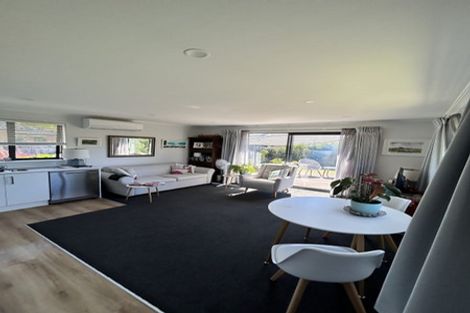 Photo of property in 15 Applemoors Way, Riverhead, 0820