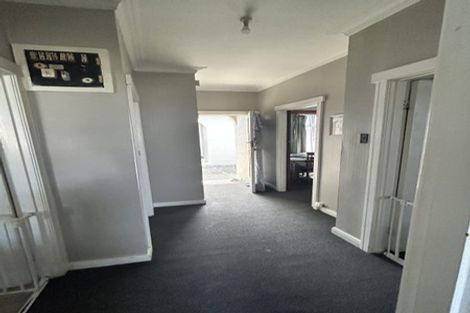 Photo of property in 402c Queen Street East, Hastings, 4122