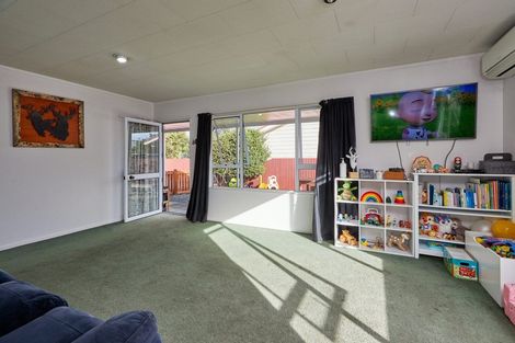 Photo of property in 34a Kotare Place, South Bay, Kaikoura, 7300