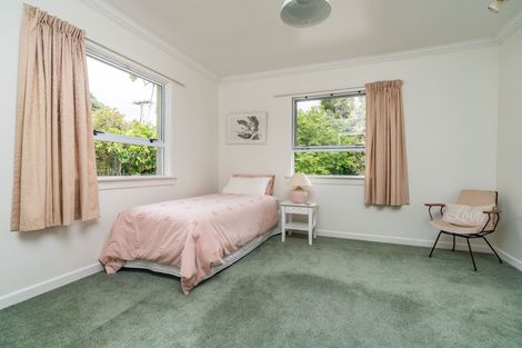 Photo of property in 17 Pyle Road West, One Tree Point, 0118