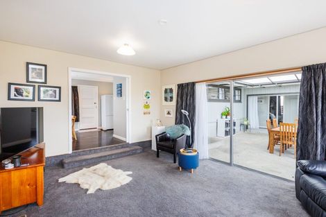 Photo of property in 46 Pembroke Street, Highbury, Palmerston North, 4412