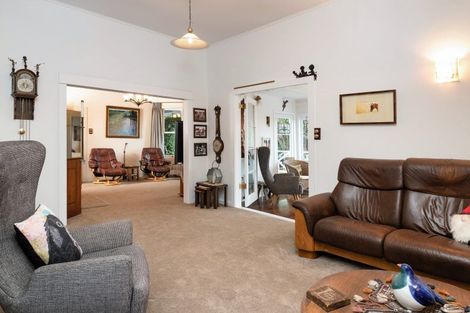 Photo of property in 19 Oliver Road, Eastern Beach, Auckland, 2012