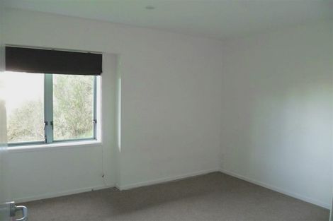 Photo of property in 1/93a Kelburn Parade, Kelburn, Wellington, 6012