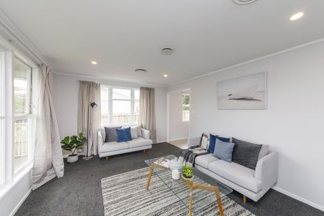 Photo of property in 42 Robinson Crescent, Westbrook, Palmerston North, 4412