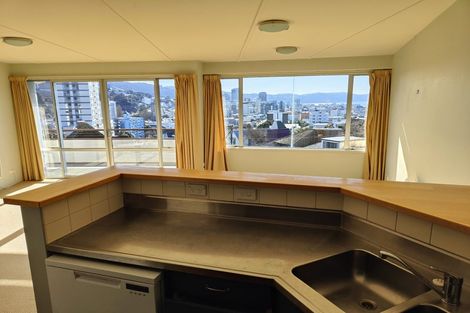 Photo of property in 74 Nairn Street, Mount Cook, Wellington, 6011