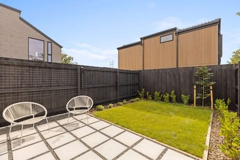 Photo of property in 2/88 Holly Road, St Albans, Christchurch, 8014