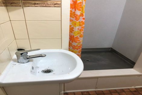 Photo of property in 136 Buick Crescent, Awapuni, Palmerston North, 4412