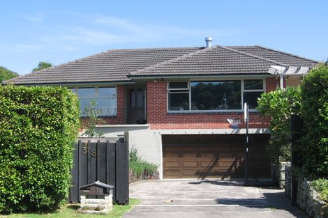 Photo of property in 38 Churchill Road, Murrays Bay, Auckland, 0630