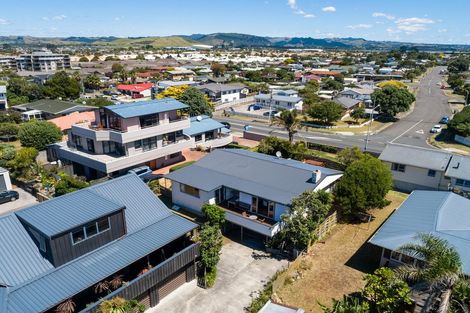 Photo of property in 392a Oceanbeach Road, Mount Maunganui, 3116