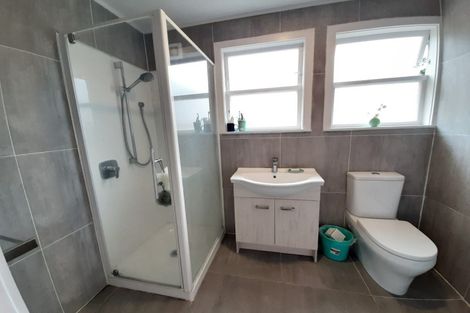 Photo of property in 14 Oriana Avenue, Lynfield, Auckland, 1042