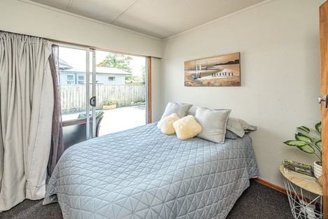 Photo of property in 3 Rogers Street, Castlecliff, Whanganui, 4501