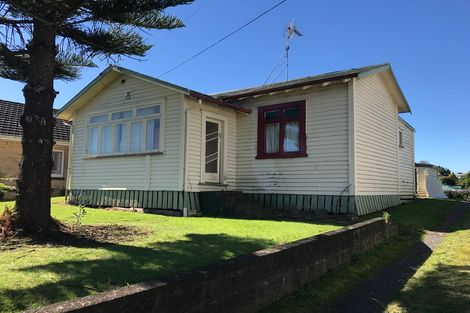 Photo of property in 204 Hakanoa Street, Huntly, 3700
