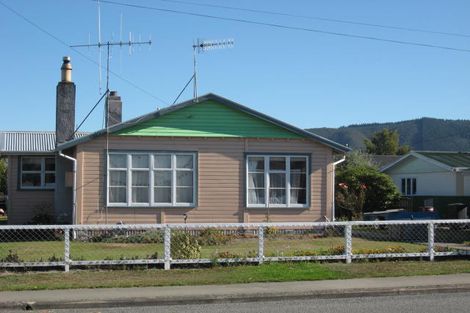 Photo of property in 33 High Street, Waimate, 7924