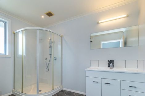 Photo of property in 5 Duke Street, Levin, 5510