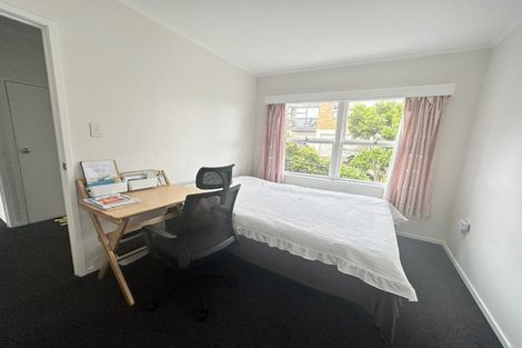 Photo of property in 3/7 Newhaven Terrace, Mairangi Bay, Auckland, 0630