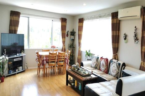 Photo of property in 5 Baker Street, Fairview Heights, Auckland, 0632