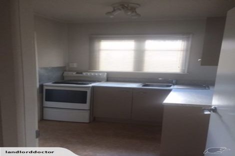 Photo of property in 10a Gibbs Road, Manurewa, Auckland, 2102