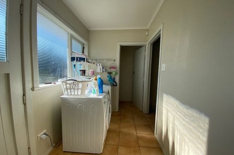 Photo of property in 24 Barrack Road, Mount Wellington, Auckland, 1060