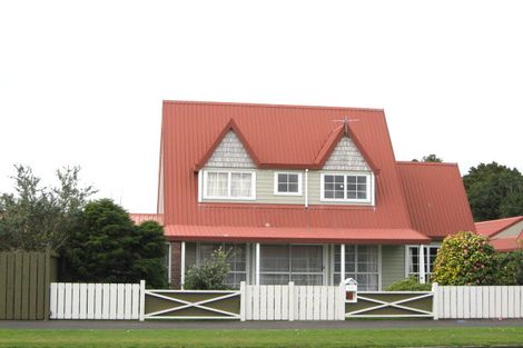 Photo of property in 229 Coronation Avenue, Welbourn, New Plymouth, 4310