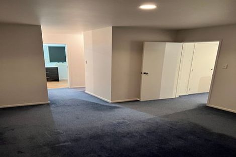 Photo of property in 3b Deuxberry Avenue, Northcote, Auckland, 0627