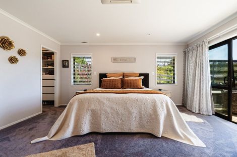 Photo of property in 7 Pike Place, Ferndale, New Plymouth, 4310