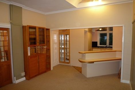 Photo of property in 21af1 Talavera Terrace, Kelburn, Wellington, 6012