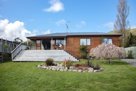 Photo of property in 27 Hacche Road, Outer Kaiti, Gisborne, 4010