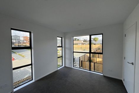 Photo of property in 43 Raupeti Lane, Henderson, Auckland, 0612