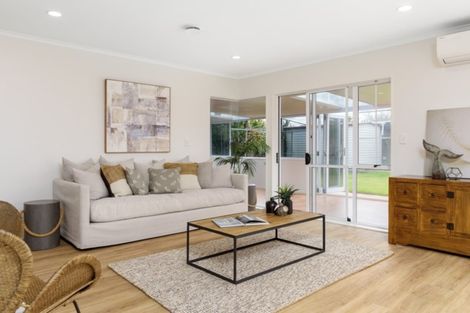 Photo of property in 12 Azalea Dell, Mount Maunganui, 3116