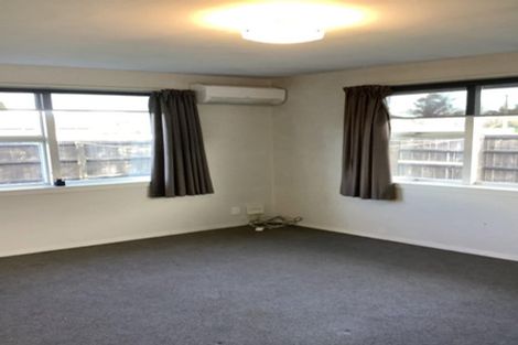 Photo of property in 4/573 Hereford Street, Linwood, Christchurch, 8011
