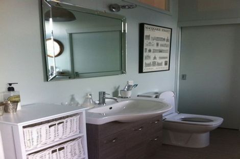 Photo of property in 9 Herald Terrace, Berhampore, Wellington, 6023