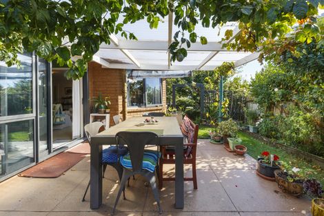 Photo of property in 75 Lyndhurst Street, Takaro, Palmerston North, 4412