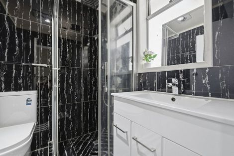 Photo of property in 69 Holmes Road, Manurewa, Auckland, 2102