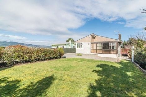 Photo of property in 28 Sweetman Avenue, Paraparaumu Beach, Paraparaumu, 5032