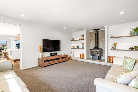 Photo of property in 54 The Esplanade, Pegasus, 7612