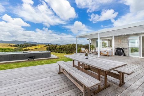 Photo of property in 33 Rua Road, Mangawhai, 0573