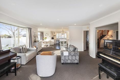 Photo of property in 53 Glasnevin Drive, Casebrook, Christchurch, 8051