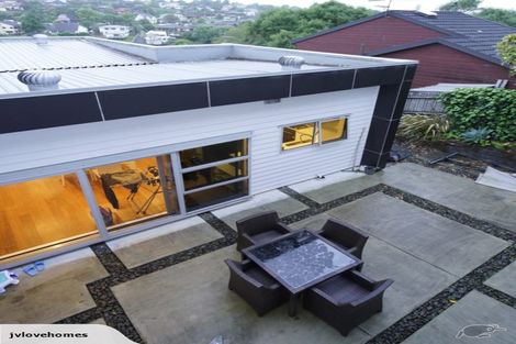 Photo of property in 10 Bayside Drive, Browns Bay, Auckland, 0630