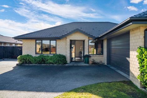 Photo of property in 39 Sovereign Boulevard, Kaiapoi, 7630