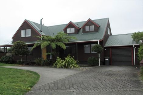 Photo of property in 5 Saint James Court, Paraparaumu, 5032