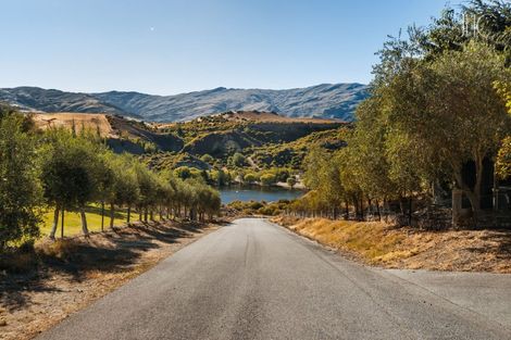 Photo of property in 15a Cairnmuir Road, Nevis, Cromwell, 9384