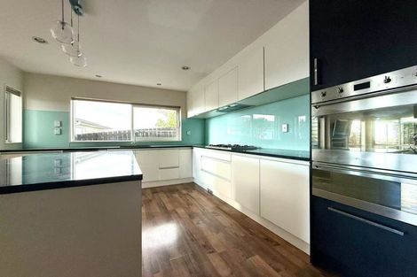 Photo of property in 240 Sturges Road, Henderson, Auckland, 0612