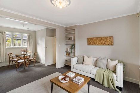 Photo of property in 209 Centaurus Road, Saint Martins, Christchurch, 8022