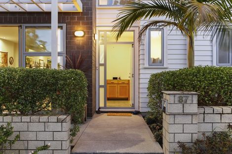 Photo of property in 87 Buckley Avenue, Hobsonville, Auckland, 0616