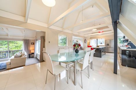 Photo of property in 458 Stokes Valley Road, Stokes Valley, Lower Hutt, 5019