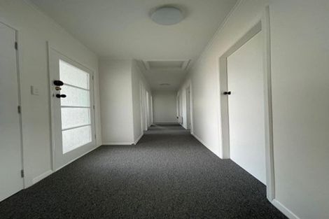 Photo of property in 30 Ashford Avenue, Hokowhitu, Palmerston North, 4410