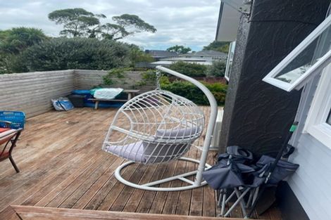 Photo of property in 37 Nile Road, Kelston, Auckland, 0602