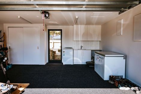 Photo of property in 19 Pounamu Avenue, Albert Town, Wanaka, 9305