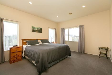 Photo of property in 51 Penrod Drive, Bell Block, New Plymouth, 4312