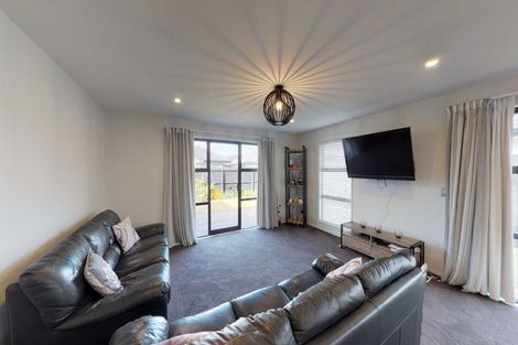 Photo of property in 18 Maka Lane, Halswell, Christchurch, 8025